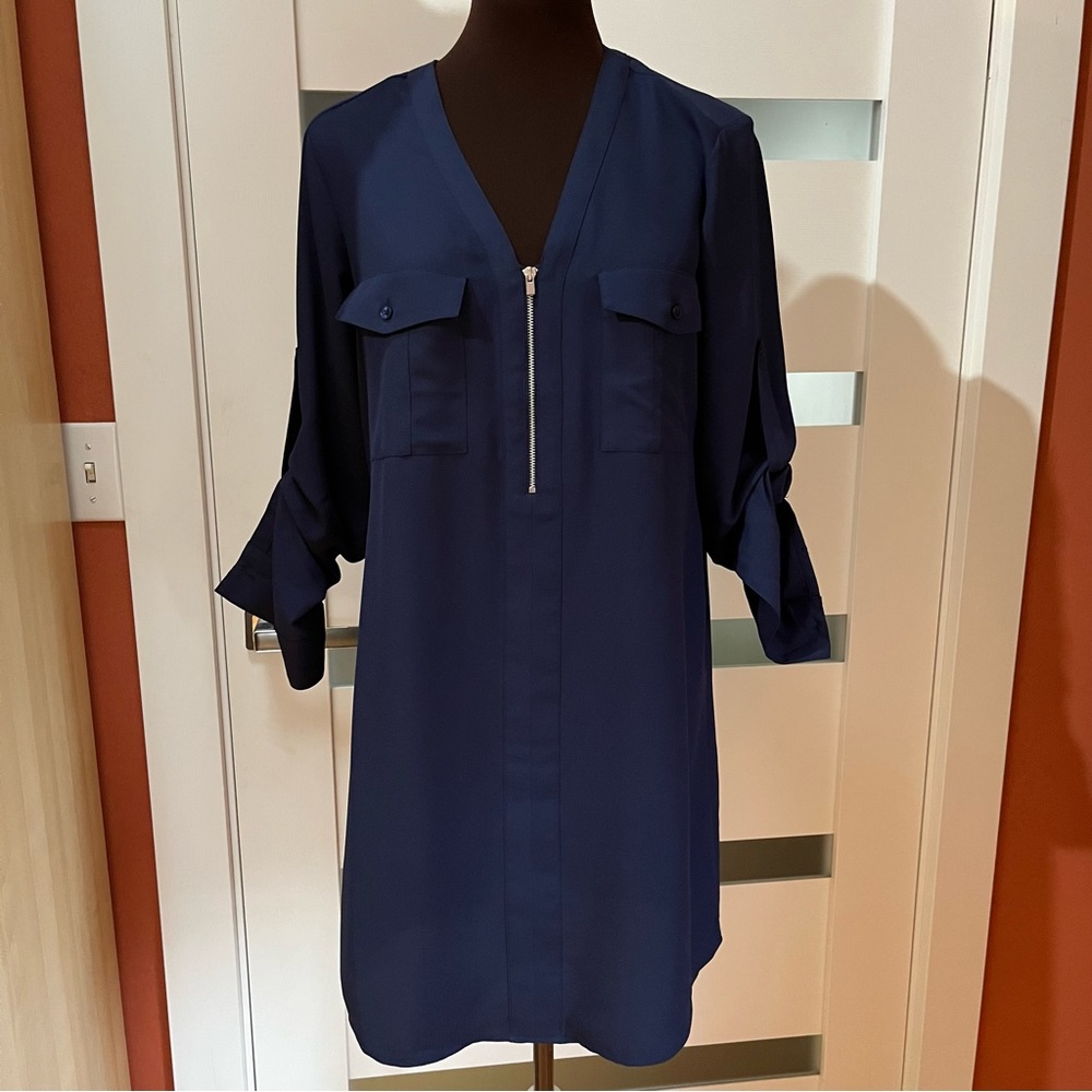 EUC Express long sleeve short v-neck zip up navy dress